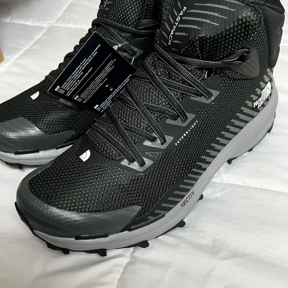 The North Face shoes - Picture 7 of 7